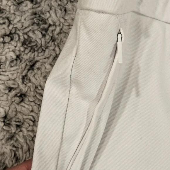Spanx NWT SZ 1X White Wide Leg Crop Stretch Twill Pants Zip Pockets
